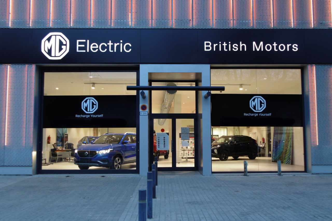 Ven a conocer los nuevos concesionarios British Motors MG de Barcelona