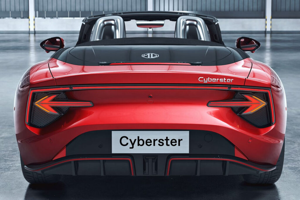 El MG Cyberster llegará a los concesionarios en verano de 2024