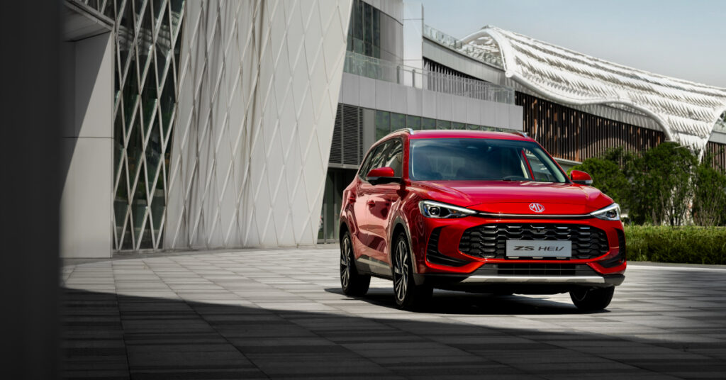 MG hace historia en el mercado español con su modelo ZS Hybrid+